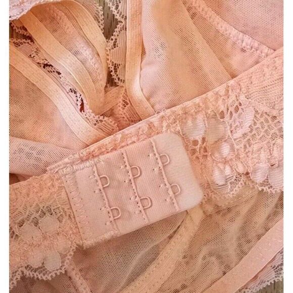 Free People Women's XS Galloon Halter Lace Bralette It Orange - Picture 7 of 7